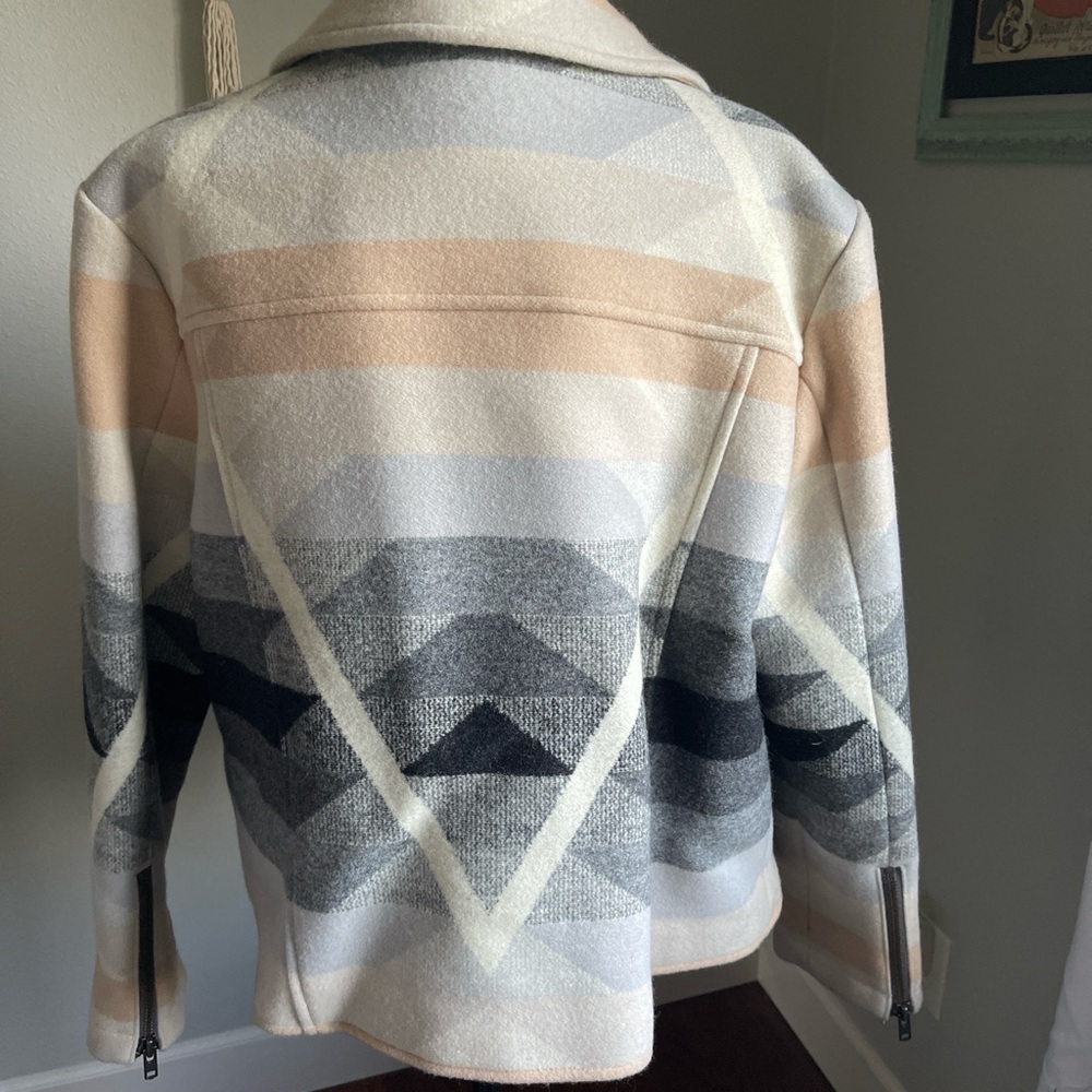 Pendleton Women's Cream, Pink and Gray Geometric Wool Moto Native Print Jacket - Picture 2 of 7